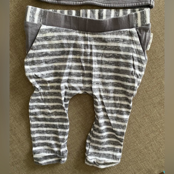 Noppies 2-4 month 2 piece long sleeve outfit - Picture 3 of 5